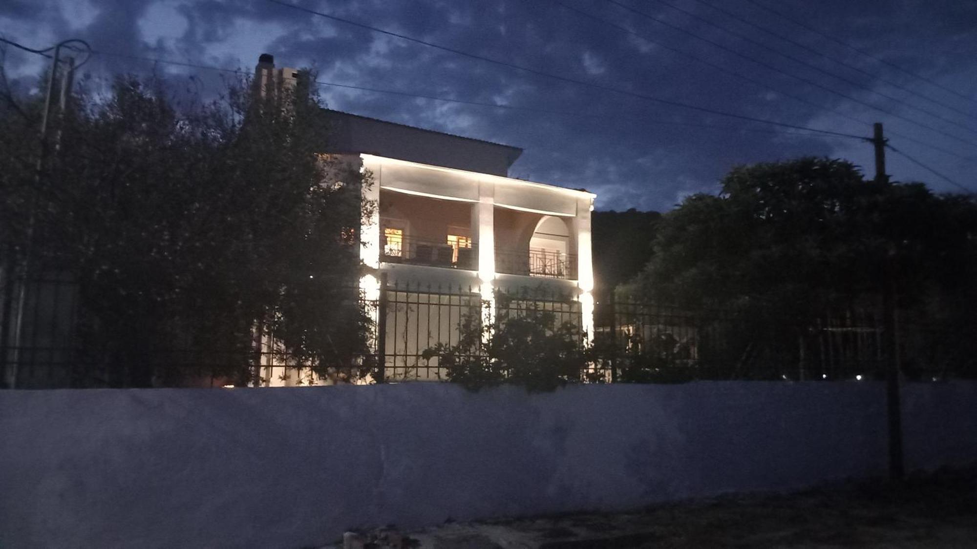 "Kochili Villa" Luxury Villa Agios Andreas  Экстерьер фото